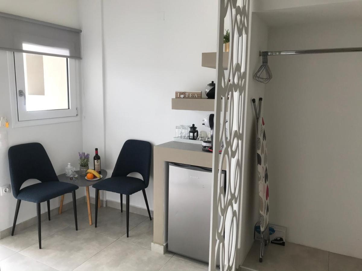 Sea View Apts & Suites By Pachiplex 말리아 외부 사진