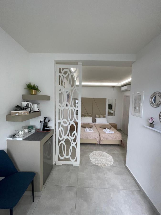 Sea View Apts & Suites By Pachiplex 말리아 외부 사진